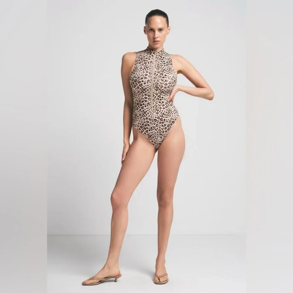 SKIMS Leopard Zip Front One Piece Swimsuit XS
